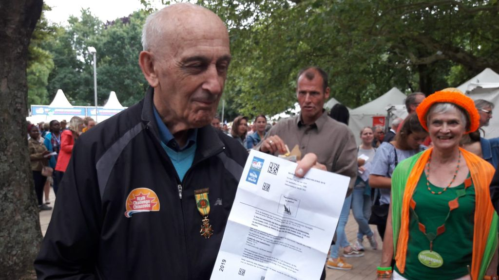Recordloper Bert van der Lans (90) stopt definitief met de Vierdaagse