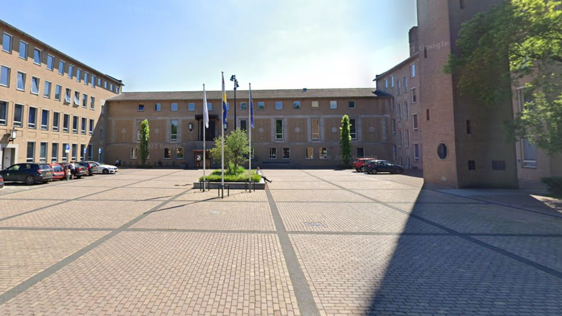 Het gemeentehuis van Renkum in Oosterbeek. Foto: Google Maps