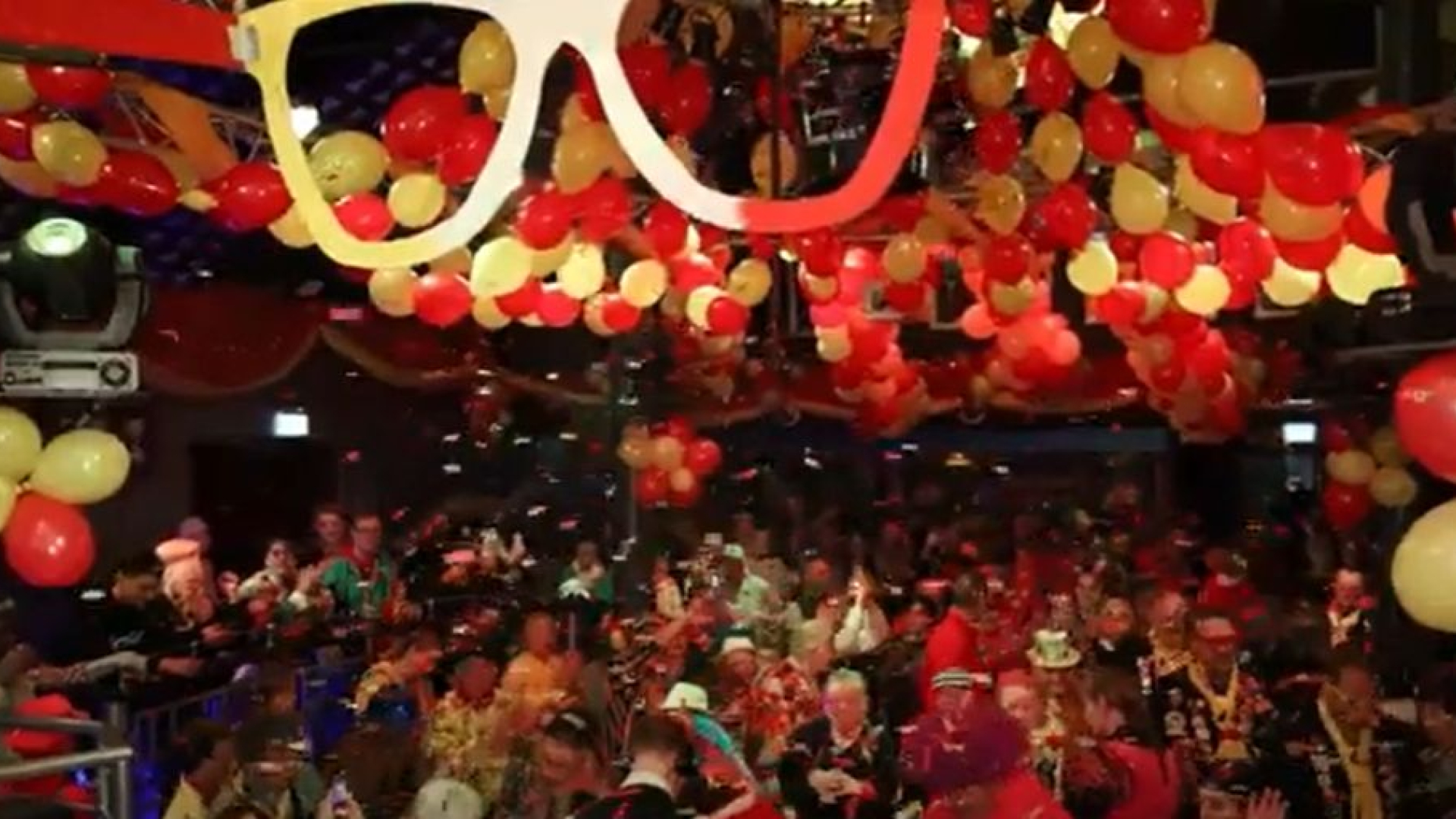 Carnavalsvereniging de Cúnehearen zorgt voor een feest voor iedereen in 't Grebbehol