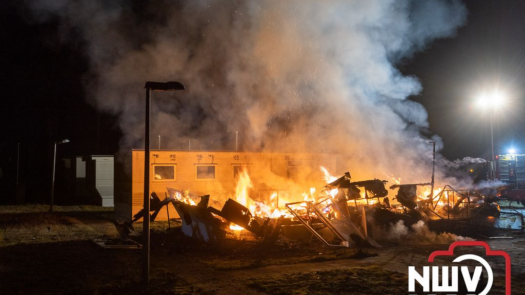 Brandstichting verwoest chalet van voormalig AZC in Oldebroek